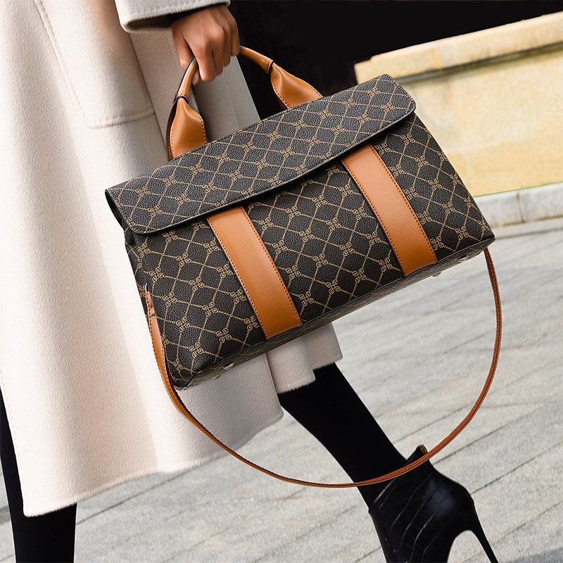 包包2023新款女包手提包波士顿包枕头包质感大容量单肩斜挎包大包