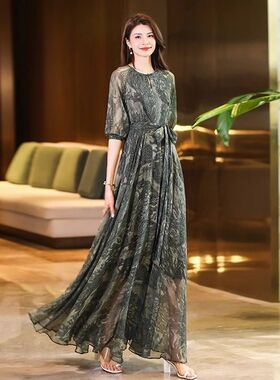 减龄有垂感连衣裙女夏2024新款时尚气质名媛高端显瘦遮肚雪纺长裙