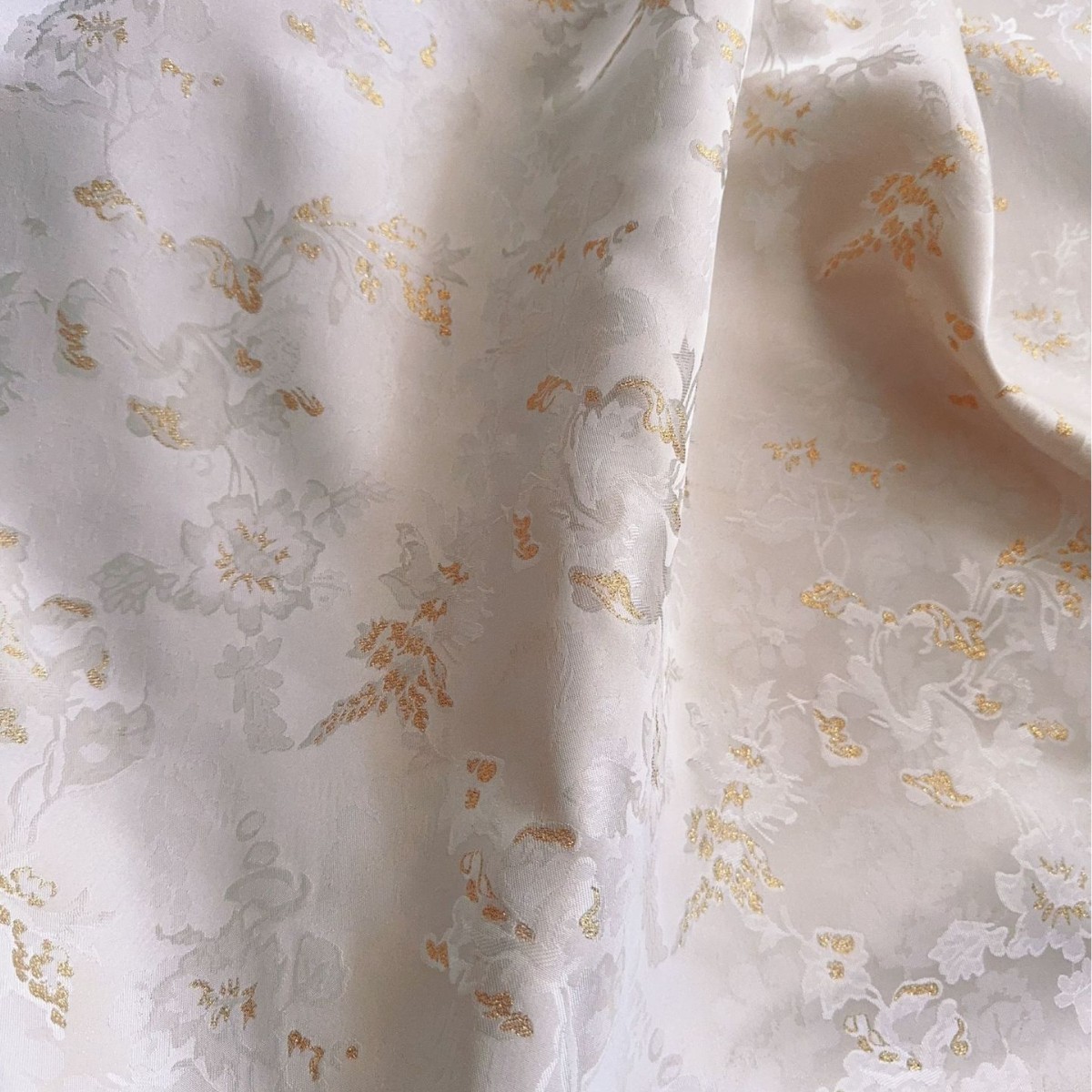 杏色织金水墨汉服提花面料 新中式马甲旗袍连衣裙女装童装箱包抱