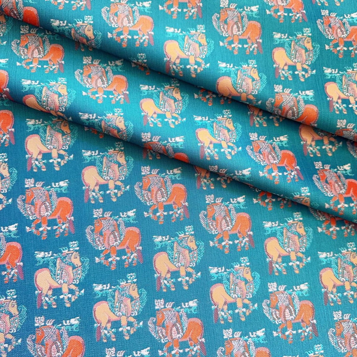 仿蜀锦希腊翼马提花面料 新中式复古马甲旗袍连衣裙箱包抱枕女装