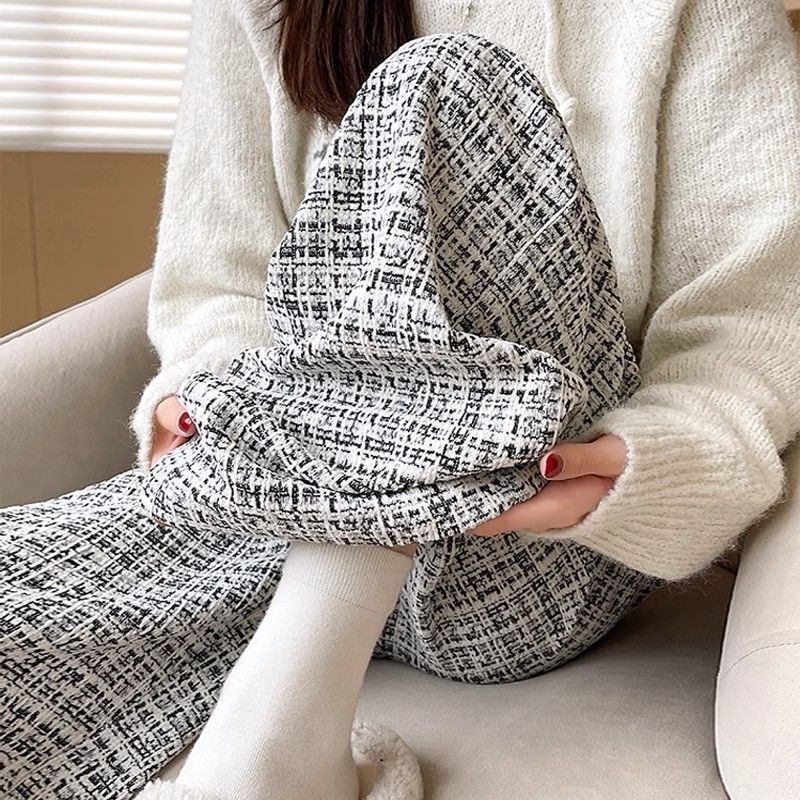 黑色垂坠软糯阔腿裤女秋冬季2025新款宽松显瘦加绒小香风休闲裤潮