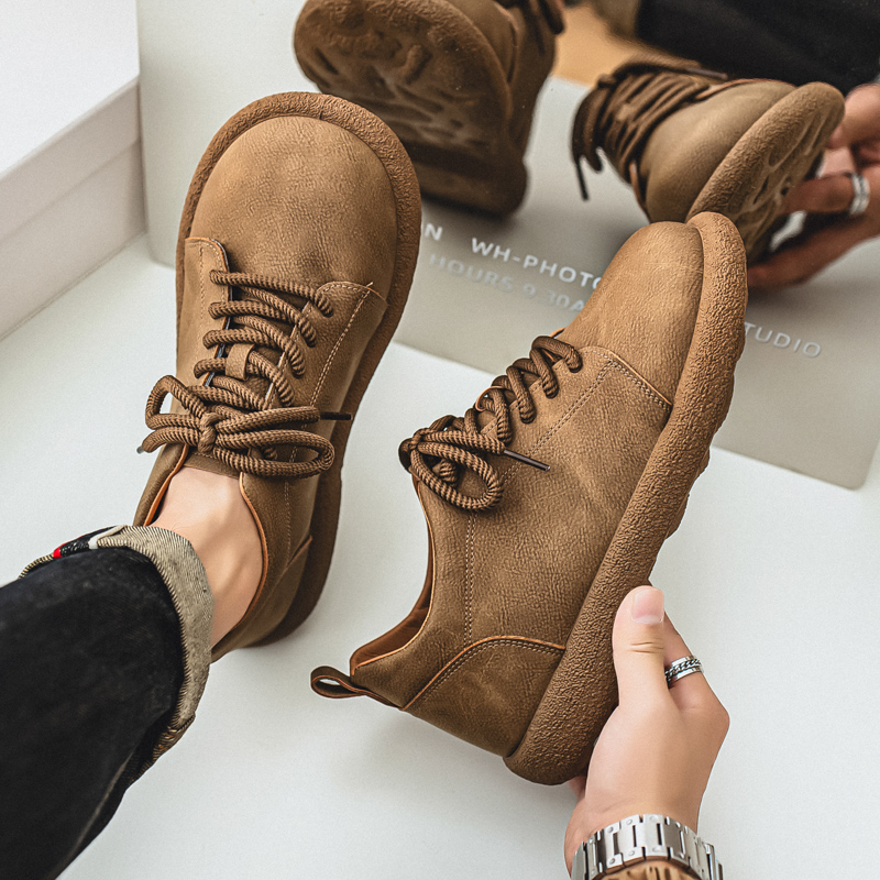 莆田男鞋冬季高级感复古潮流休闲马丁靴男士百搭运动大码低帮板鞋