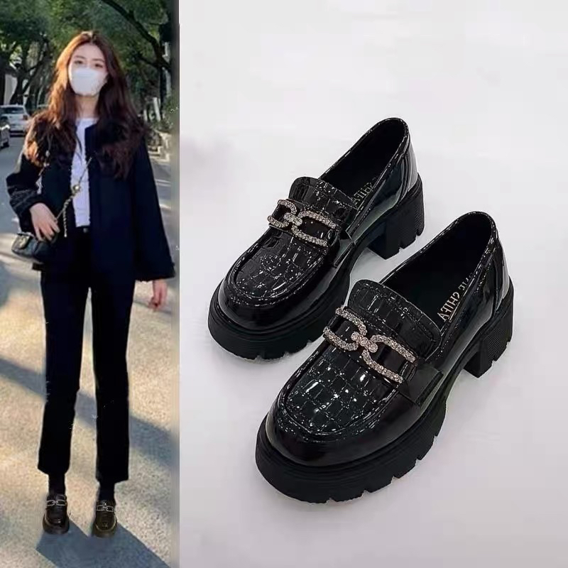 真皮英伦风水钻小皮鞋女2025春秋新款厚底一脚蹬单鞋爆款乐福鞋子