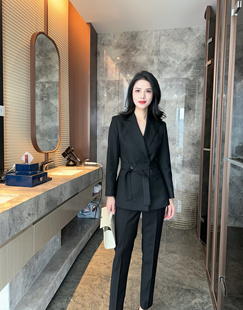 新款设计师腰带款修身时尚职场西装套装女九分裤