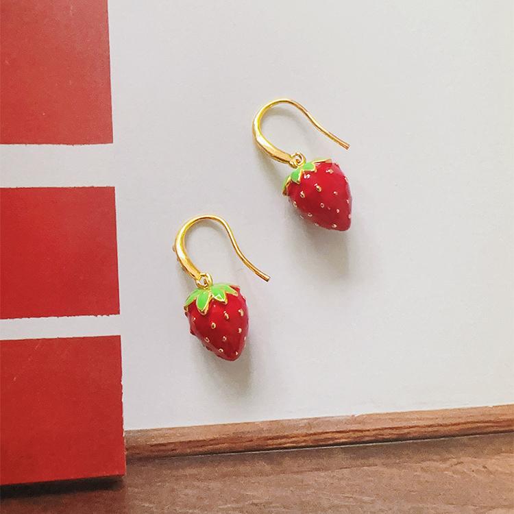 小草莓银耳钩女新款潮耳环