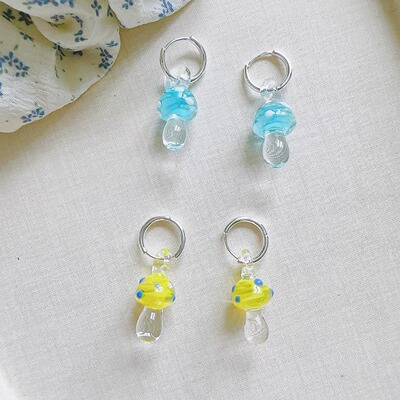 Margot手作春夏彩色波点冰透琉璃蘑菇耳夹无耳洞女小众设计耳扣