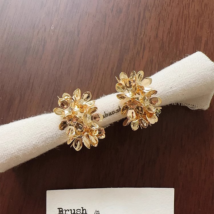 Margot手作金色C形花朵耳环2025新款爆款高级感耳钉复气质耳饰品