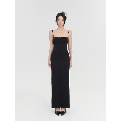 PEMPL性感开衩刺绣吊带连衣裙