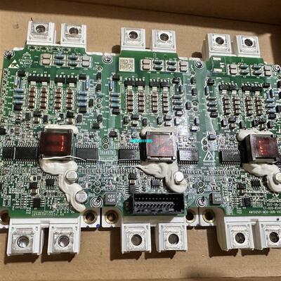 【议价】英飞凌 IGBT 模块，型号 FF300R07ME4_B11