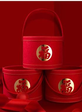 福字抱抱红色鲜花包装盒圆形银柳