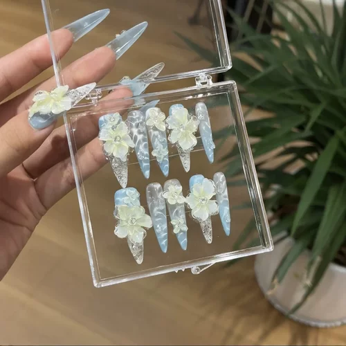 海洋花冰蓝爆闪猫眼穿戴甲