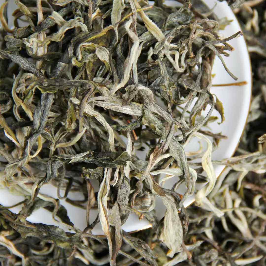 云南古树茶纯料茶蛮砖生普洱茶