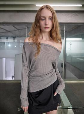 TMSstudio 斜领露肩轻薄亲肤条纹套头弹力针织秋冬小衫上衣