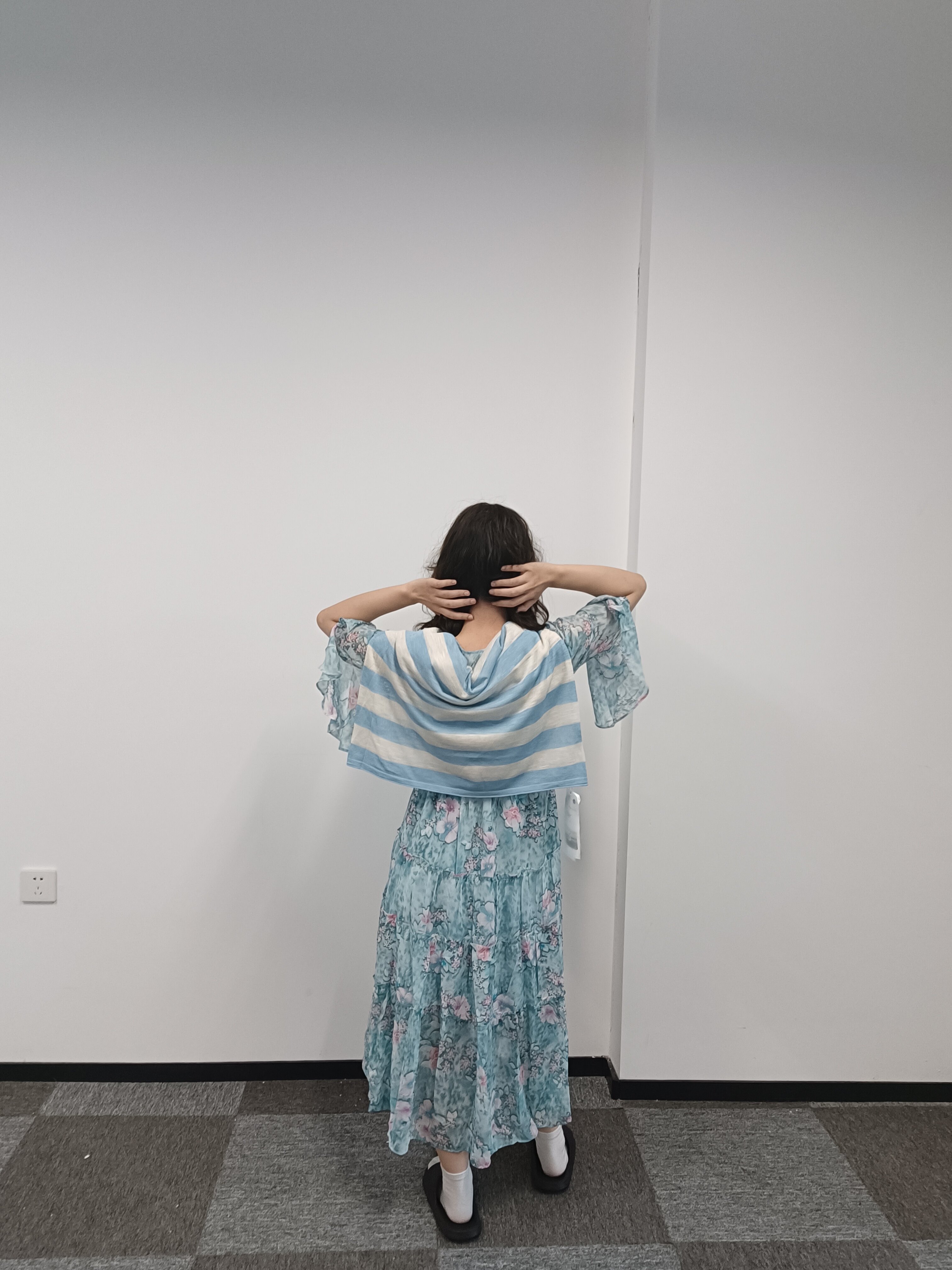夏季薄款防晒条纹针织衫女2024新款高级感洋气减龄宽松超特价上衣