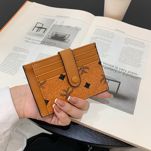 网红ins风卡包精致秋冬简约搭扣小卡片包钱包2025新款银行卡套包