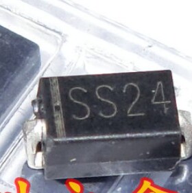 32MIL SR240 印：SS24 肖特基二极管 2A/40V SMA 一盘2K=86元