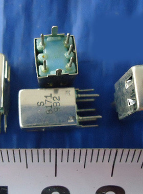 彩电中周 S8171 五脚 长7mm 宽7mm 高10.5mm 不带磁芯 全新积压货