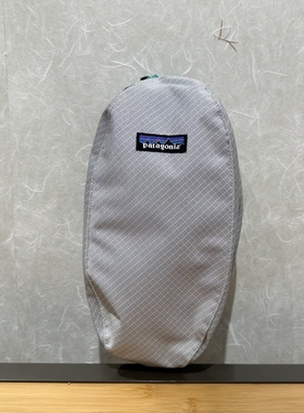 不退换PATAGONIA休闲包 Black Hole Cube 3L 49362R5  6A24
