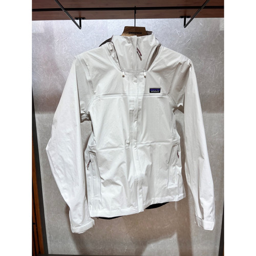 不退换PATAGONIA女外套 Torrentshell 3L Rain Jkt 85246R5 6C06