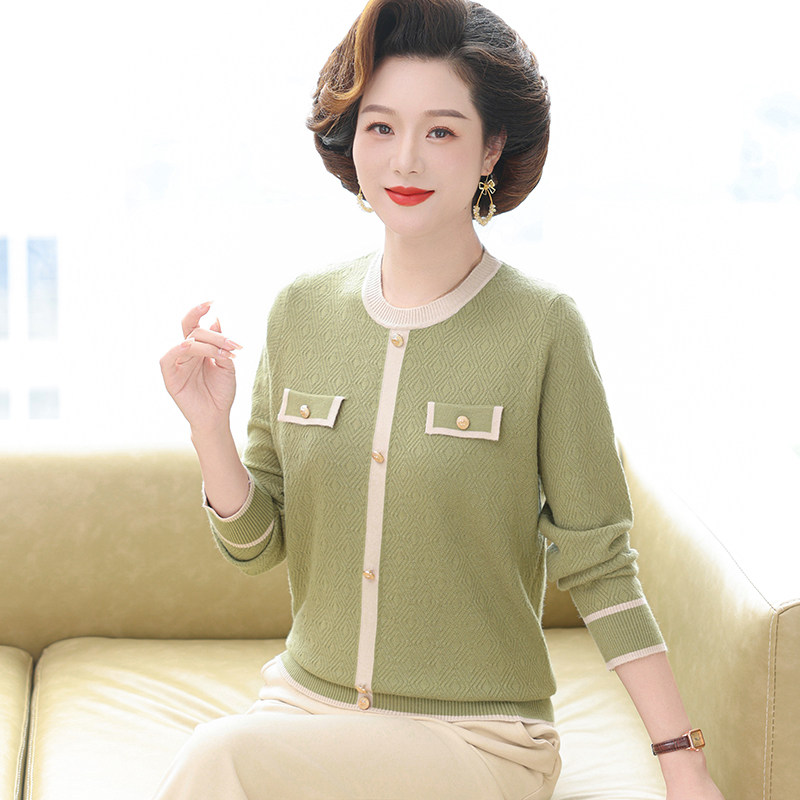 聚酯纤维圆领中老年妈妈厂家直销图片