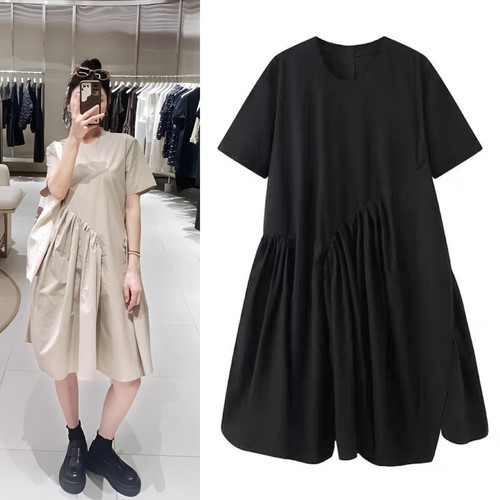 2026夏季新款复古不规则捏褶荷叶边下摆宽松休闲短袖连衣裙女