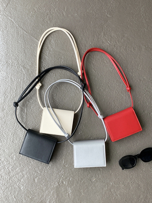 气质时尚纯色单肩斜挎卡片小方包