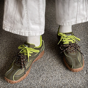 男女鞋子隐形增高阿甘板鞋平底不累脚男士防滑轻便软底运动情侣鞋