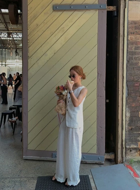 老钱质感无袖亚麻短款内搭2026年春夏季单排扣背心马甲上衣C8700