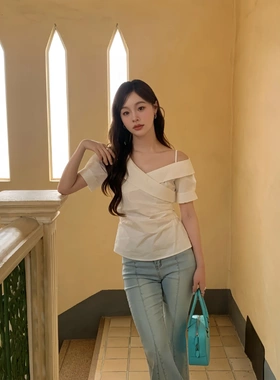 法式温柔气质设计感斜肩领衬衣女2026年夏季气质收腰衬衫女S5180