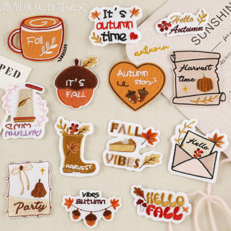 工厂直销绣花标卡通英文字母板栗patch装饰服装辅料箱包刺绣布贴
