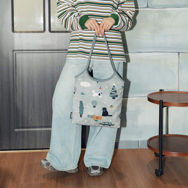 复古文艺风灰色小元印花帆布托特