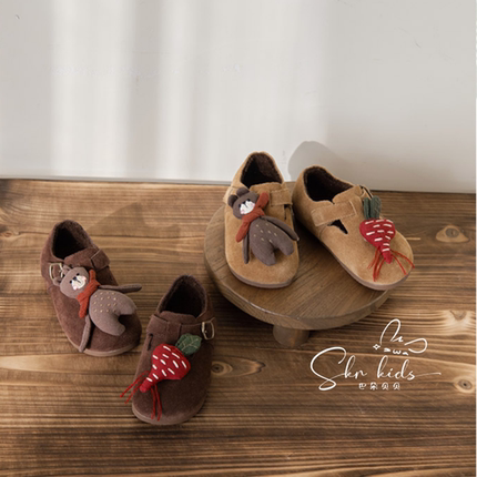 韩版童鞋2025女童冬季新款圆头可爱勃肯皮鞋儿童磨砂真皮加绒棉鞋