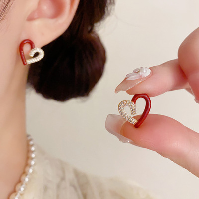 小众时尚轻奢独特设计感锆石拼接红色爱心耳钉女精致小巧耳环