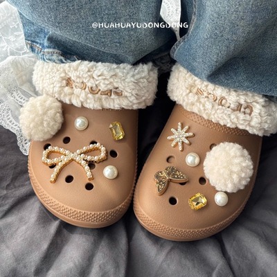 2025新款暖冬毛球鞋花洞洞鞋鞋扣