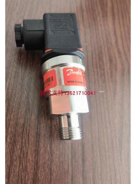 首单优惠-AKS33 060G1044丹佛斯压力传感器船用约克空调制冷压缩