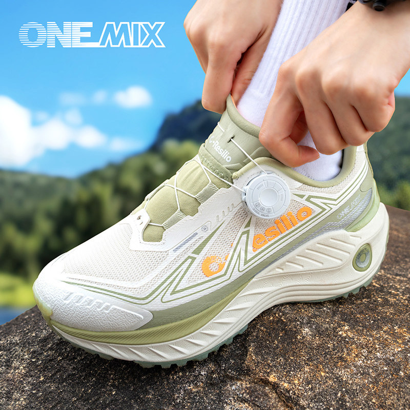 OneMix玩觅户外登山鞋越野跑步鞋男春季减震防滑耐磨徒步运动鞋女