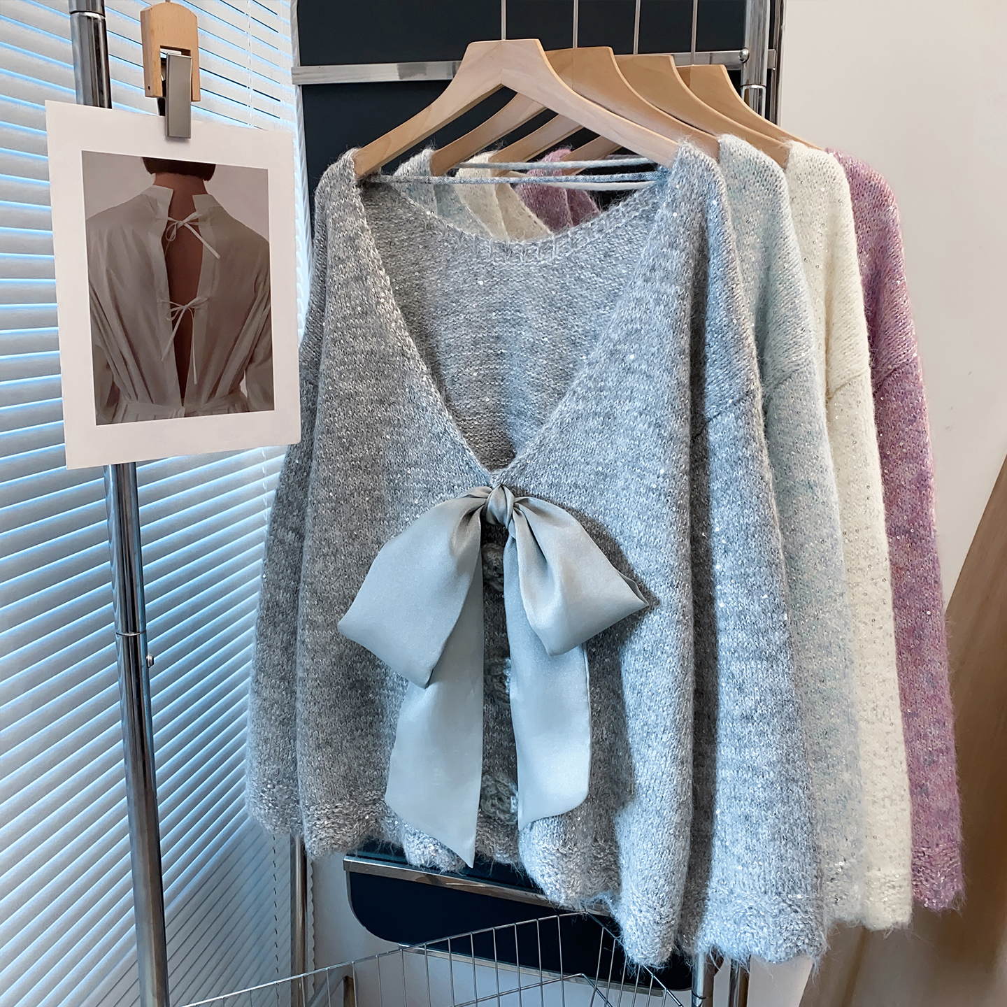 羊毛正反两穿亮片毛衣蕾丝针织衫