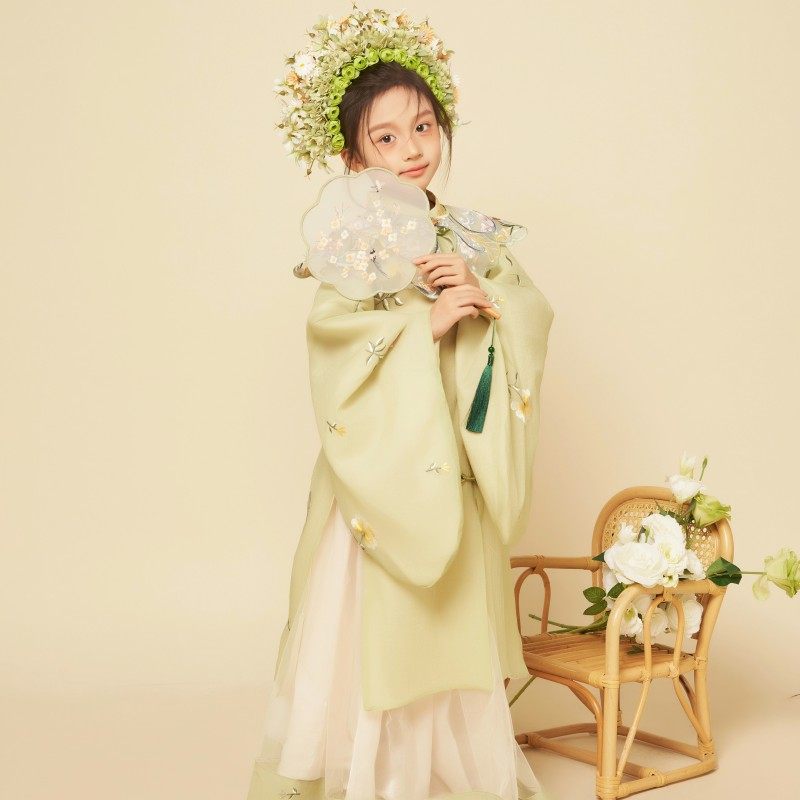 儿童摄影服装新款簪花主题写真