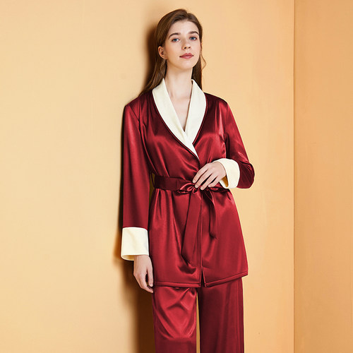 法兰绒女士珊瑚绒秋冬家居服套装