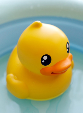 B.Duck小黄鸭浮水鸭大号11cm大黄鸭宝宝洗澡漂浮儿童玩具2024新款