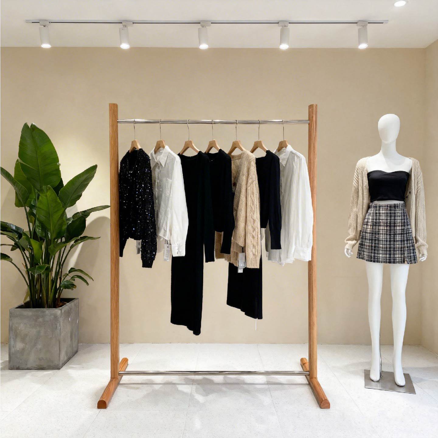 服装店落地展示架不锈钢原木胡桃色圆管陈列架女装货架专用挂衣架