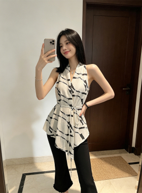 BERUN 辣妹水墨印花无袖挂脖背心女夏季气质V领绑带收腰显瘦上衣