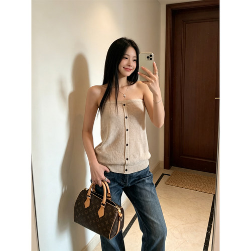 BERUN 辣妹假单排扣露肩抹胸背心女轻薄性感显瘦百搭无袖针织上衣