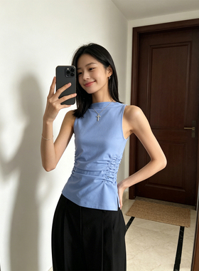 BERUN 辣妹蓝色圆领无袖背心女装夏季设计感腰部抽褶修身显瘦上衣