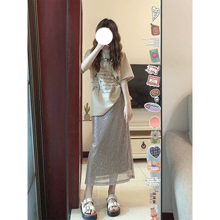 BERUN 美式复古高级感印花短袖恤女夏季银色高腰字半身裙套装