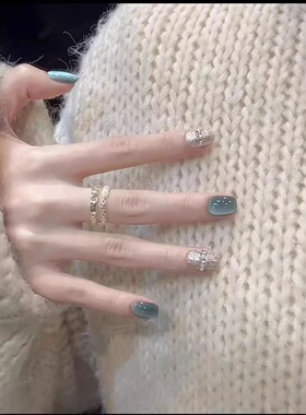 【冰川】纯手工穿戴甲美甲蓝色偏光丝绸猫眼气质显白可拆卸美甲片