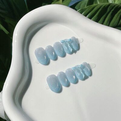 【奶蓝少女】夏日清新雾霾蓝渐变爆闪猫眼磨具蝴蝶结纯手工穿戴甲