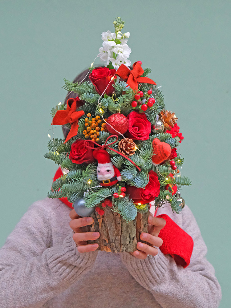 新款平安夜圣诞节礼物鲜花束礼盒重庆鲜花店速递同城配送闺蜜装饰