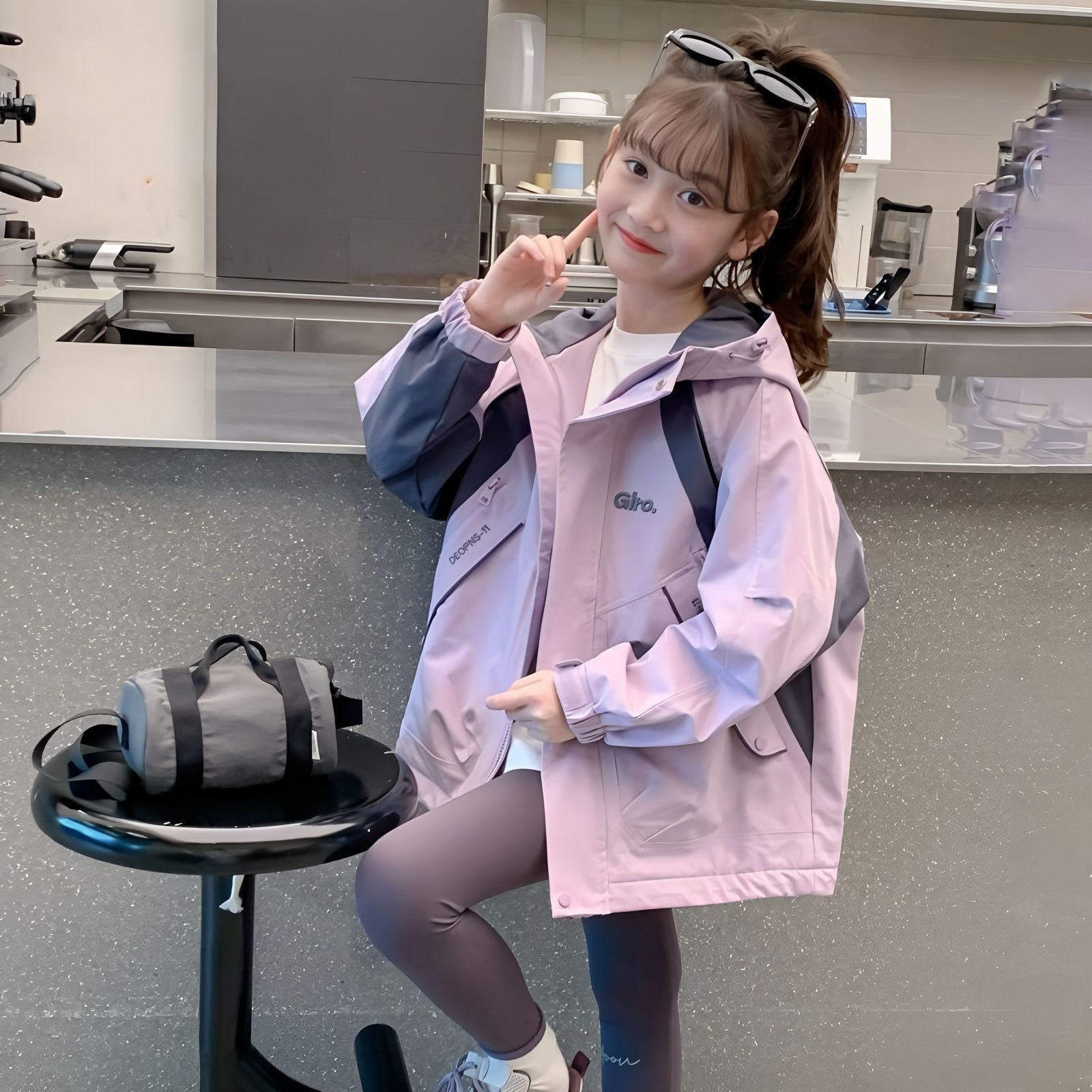 女童连帽冲锋衣防风春秋新款