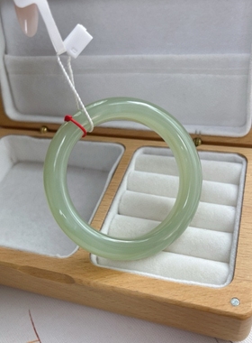 新疆青玉山料高冰晴水绿手镯青山绿水冰种镯身盈盈女款54-64mm